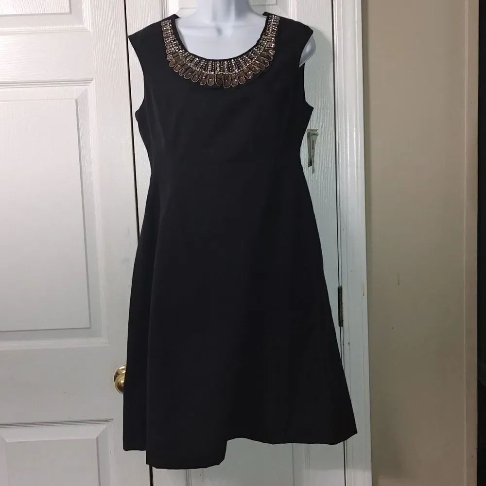 Alfani black embellished neckline holiday party wedding graduation dress Sz 8